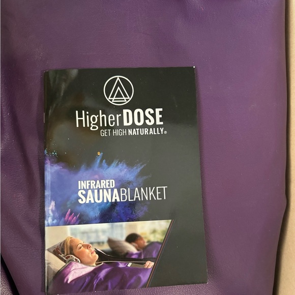 Higher Dose Sauna Blanket - Picture 3 of 6